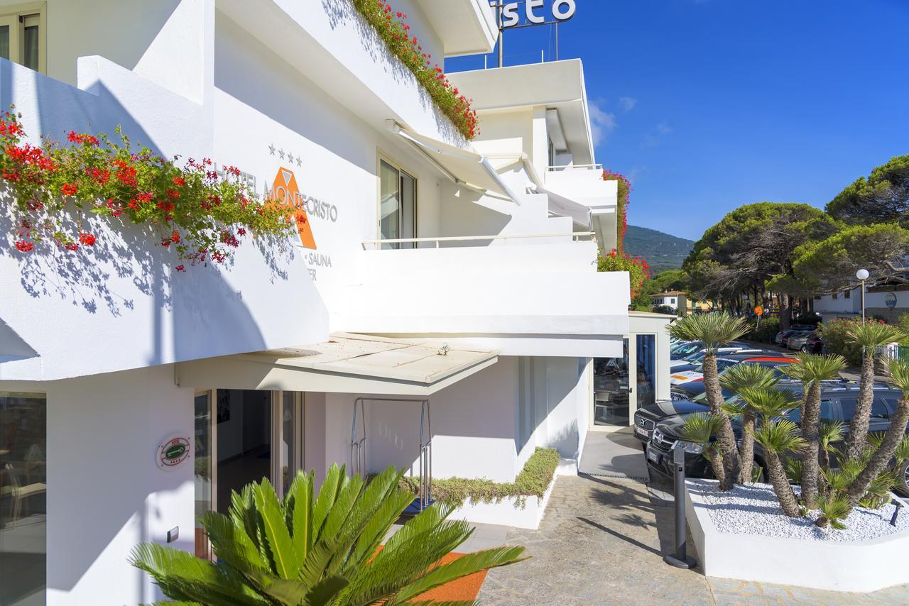 Hotel Montecristo Marina di Campo Eksteriør billede