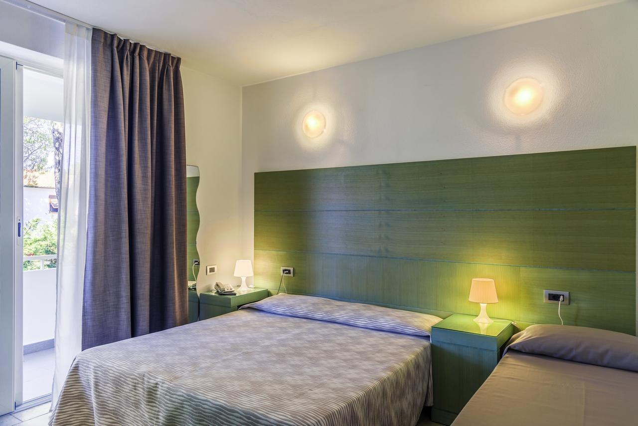Hotel Montecristo Marina di Campo Eksteriør billede
