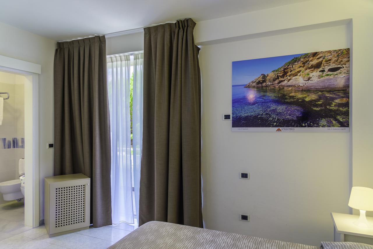 Hotel Montecristo Marina di Campo Eksteriør billede